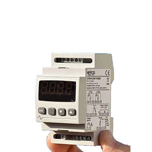 termostater-elektroniska-2_dup2_small-vit-ram.jpg 